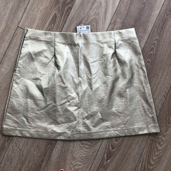 NWT ZARA Metallic Faux Leather Gold Mini Skirt XL - Picture 6 of 6